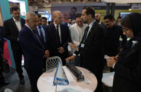 العراق يسعى للحصول على معدات طبية إيرانية متطورة، حسب مسؤول كبير في معرض الصحة الإيراني 2025